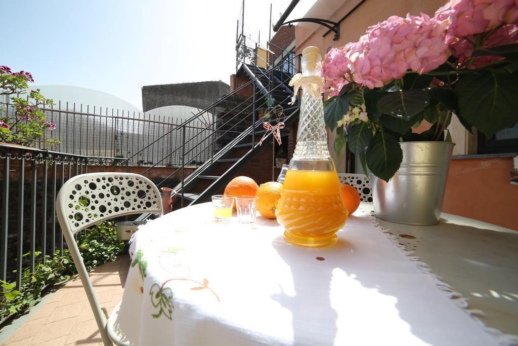 B&B Polifemo Etna Nicolosi Exterior foto