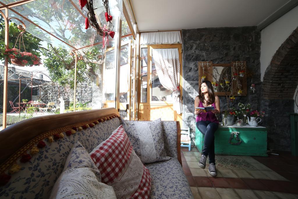 B&B Polifemo Etna Nicolosi Exterior foto